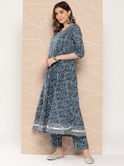 Women's Blue Printed Flared Kurta And Trouser With Dupatta