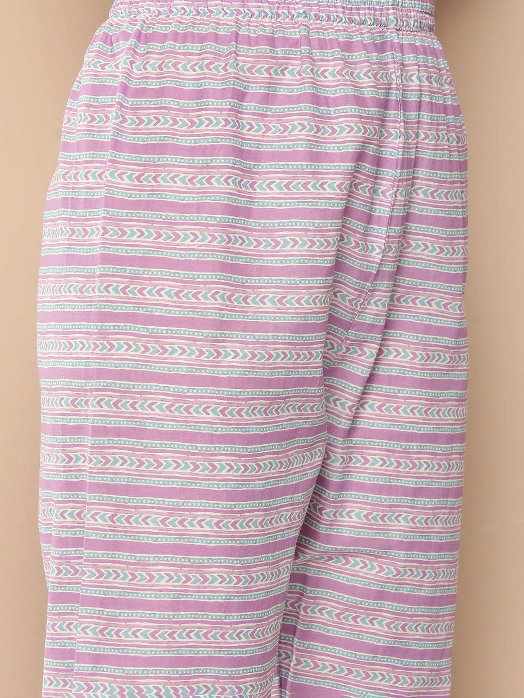 Women's Lavender Ethnic Printed Kurta With Trouser And Dupatta