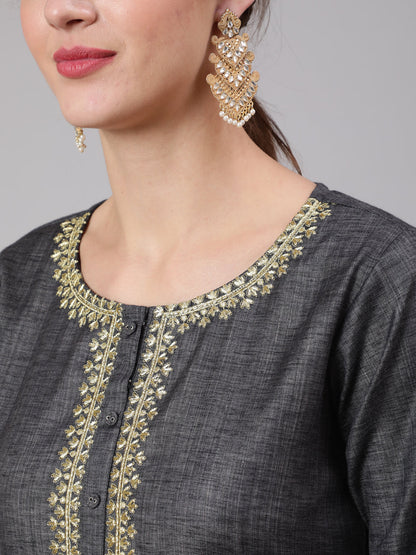 Women's Grey Embridered Straight Kurta With Three Quarter Sleeves