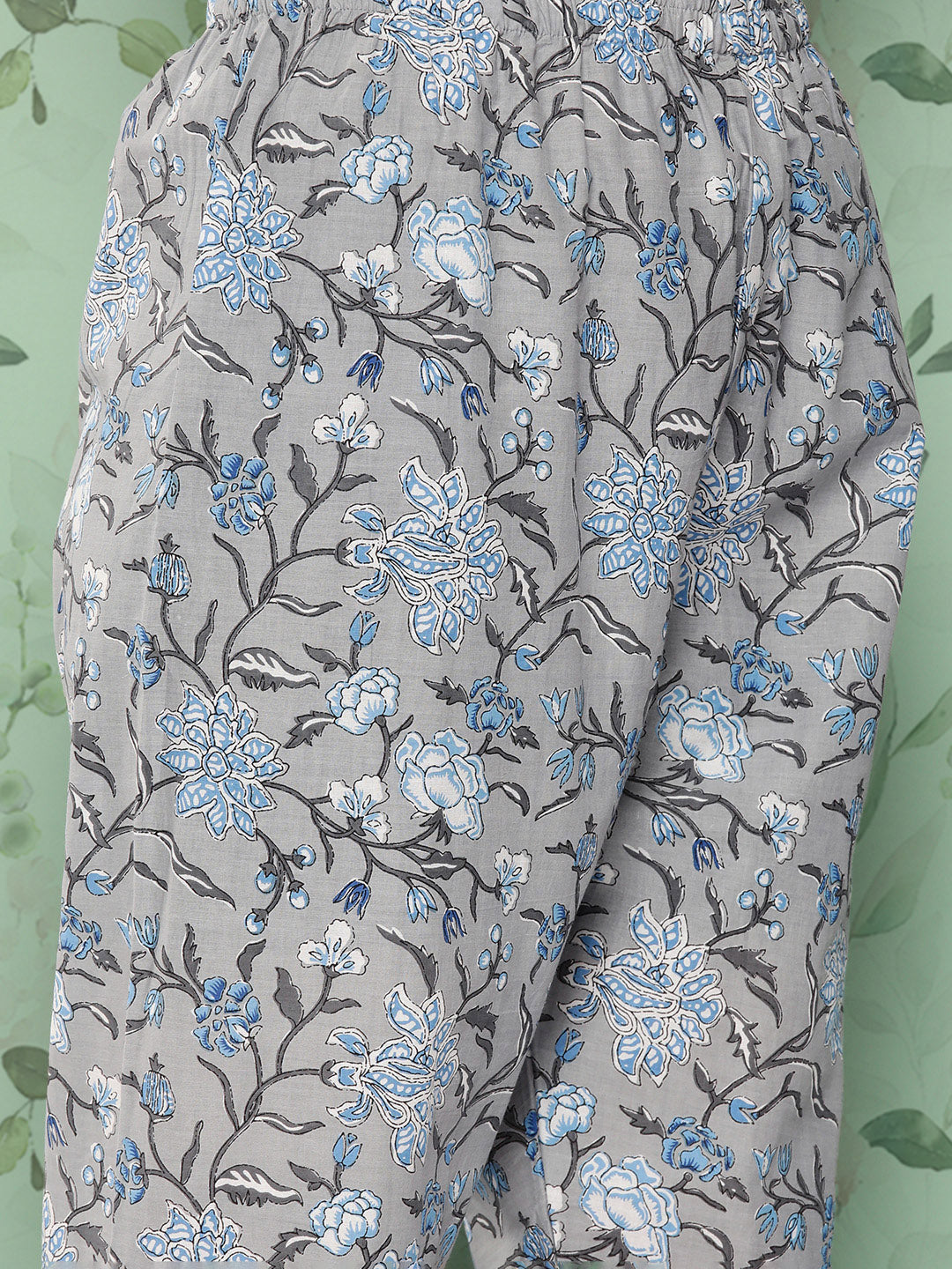 Women's Grey Floral Printed Flared Kurta And Trouser With Dupatta