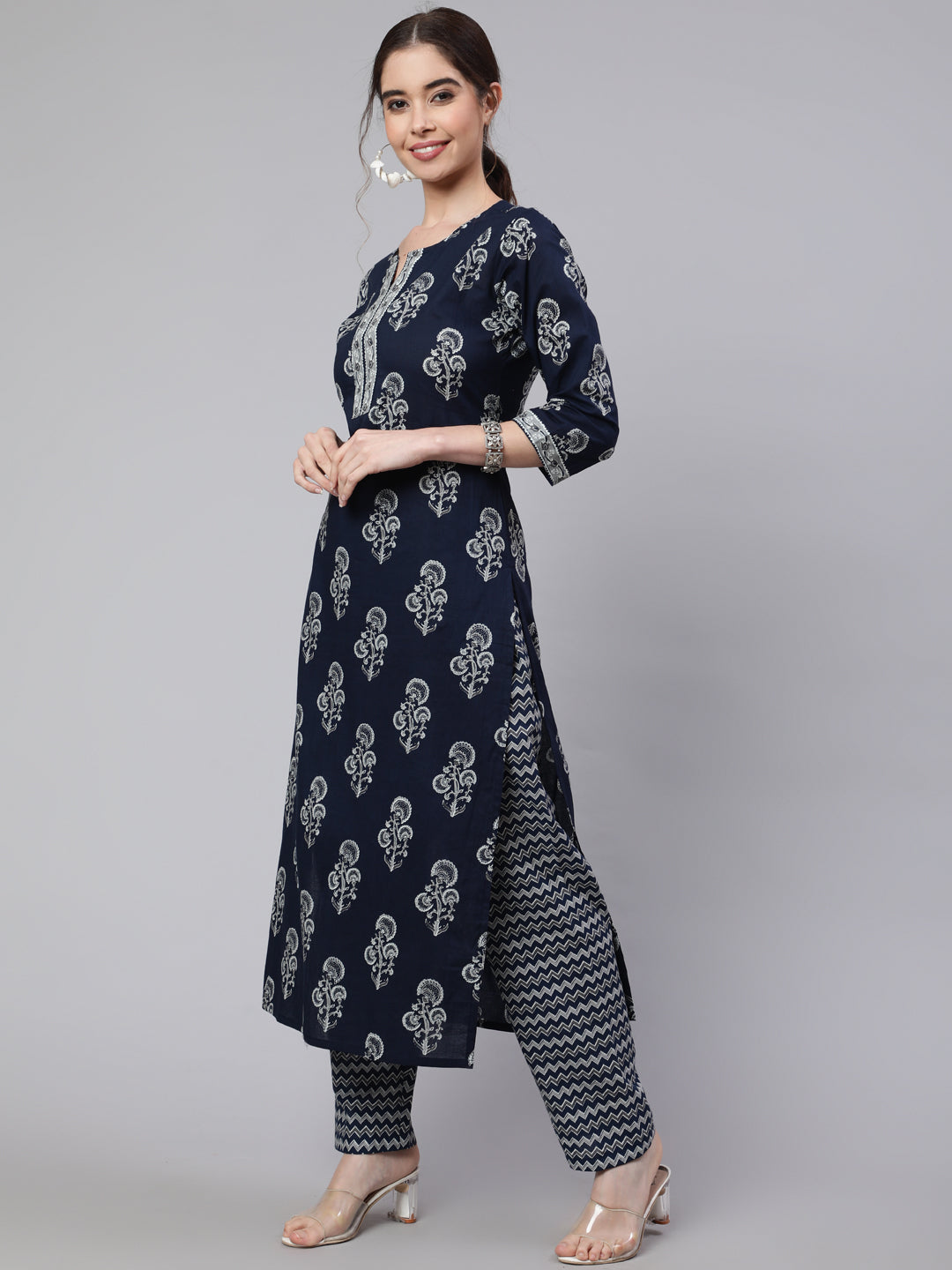 Women's Navy Blue Ethnic Printed Straight Kurta With Trouser
