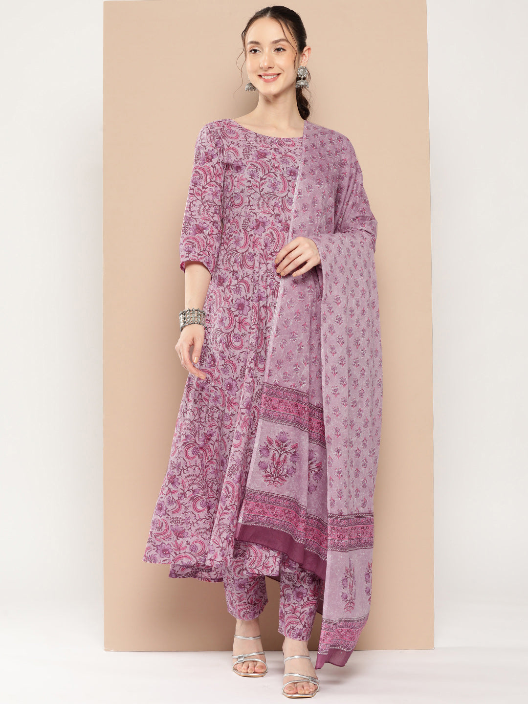 Women's Lavender Floral Printed Kurta With Trouser And Dupatta