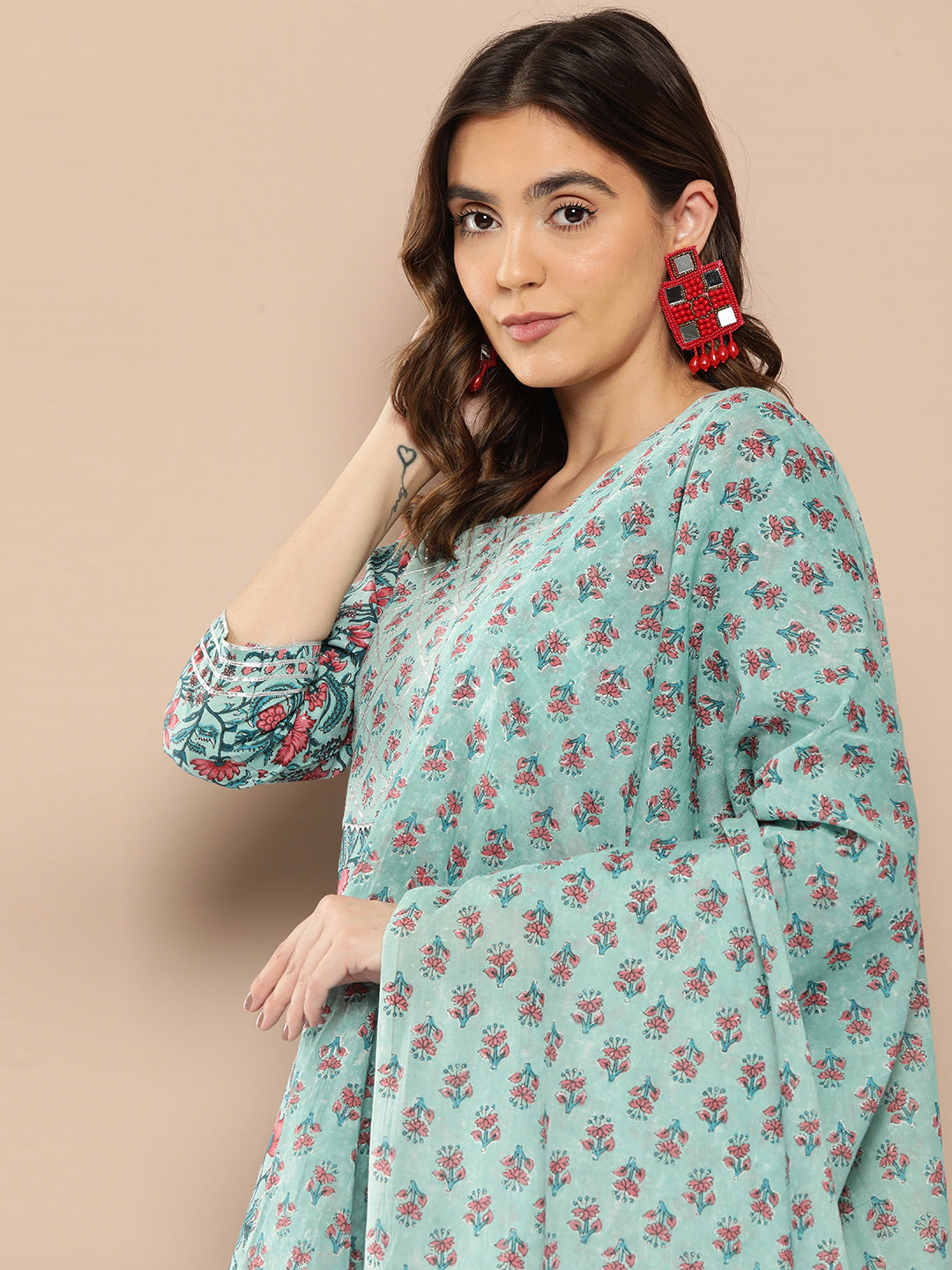 Women's Sea Green Printed Flared Kurta And Trouser With Dupatta