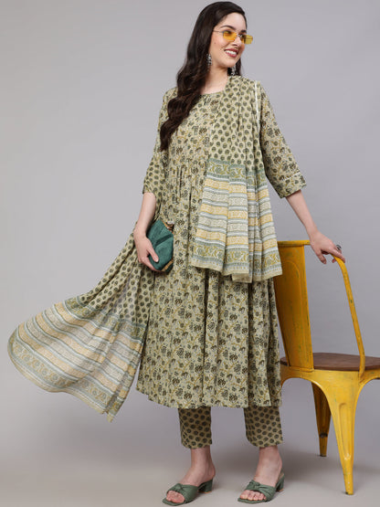 Women's Green Printed Gathered Kurta And Trouser With Dupatta