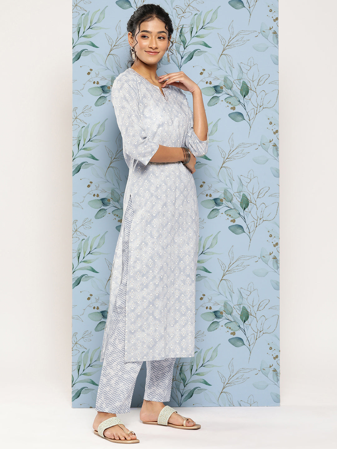 Women's Grey Ethnic Embroidered Kurta With Palazzo And Dupatta