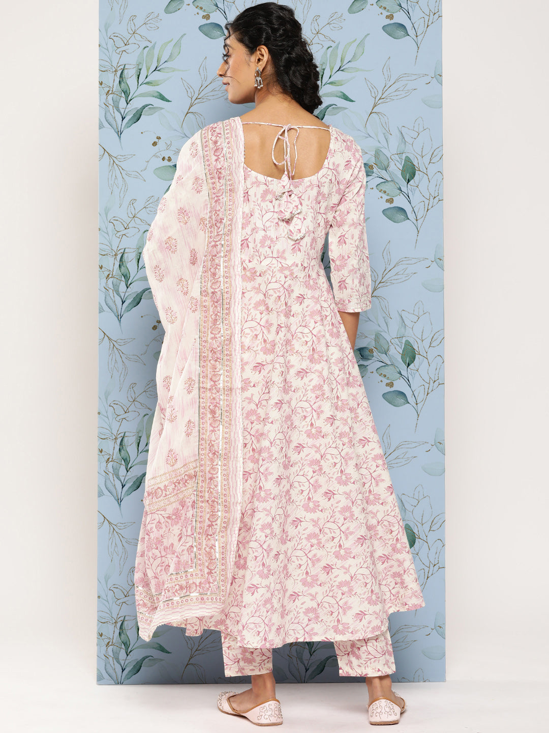 Women's Off- White & Pink Printed Anarkali Kurta With Trouser and Dupatta