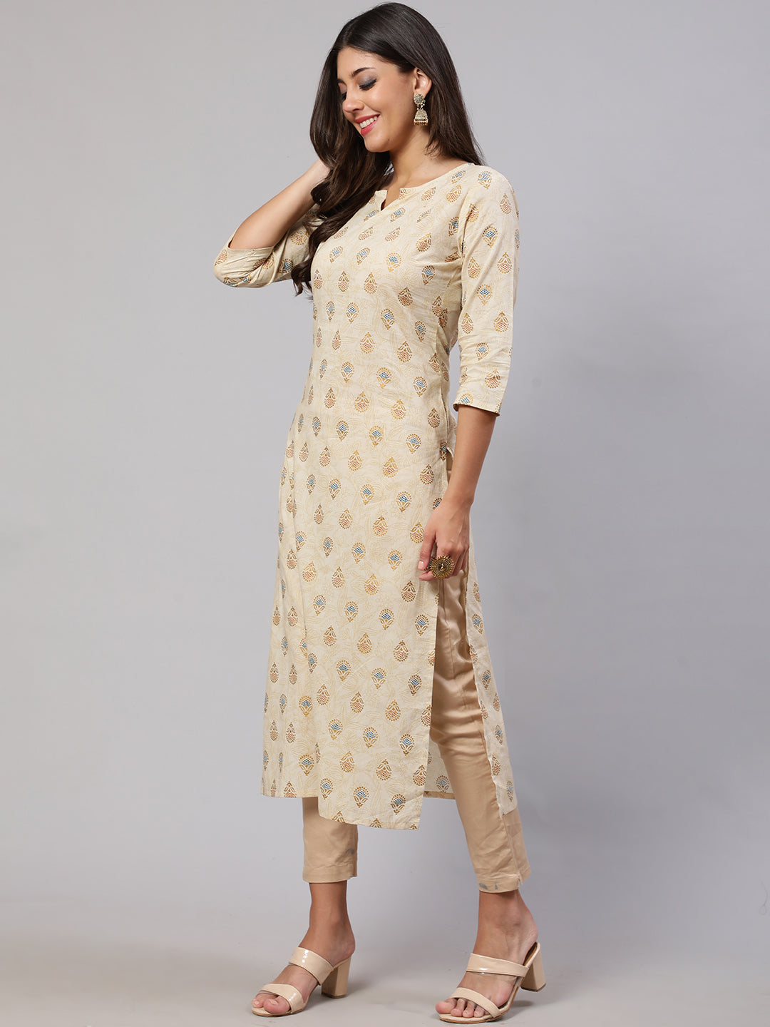 Women's Cream Ethnic Printed Straight Kurta with Three Quarter Sleeves