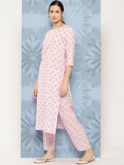 Women's Light Pink Printed Straight Kurta With Palazzo And Dupatta