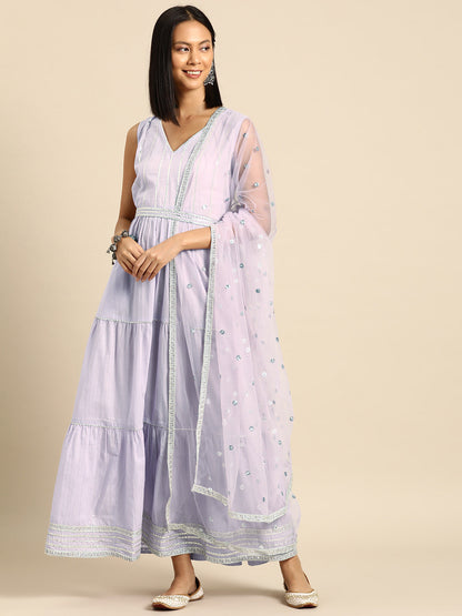 Women's Lavender Embroidered Flared Dress With Scalloped Dupatta