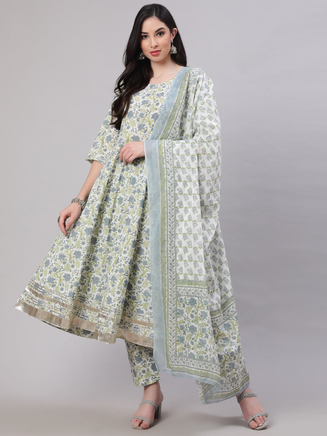 Women's Off-White Floral Printed Flared Kurta With Trouser And Dupatta