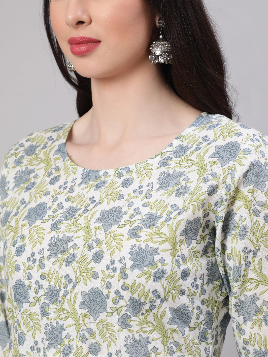 Women's Off-White Floral Printed Flared Kurta With Trouser And Dupatta