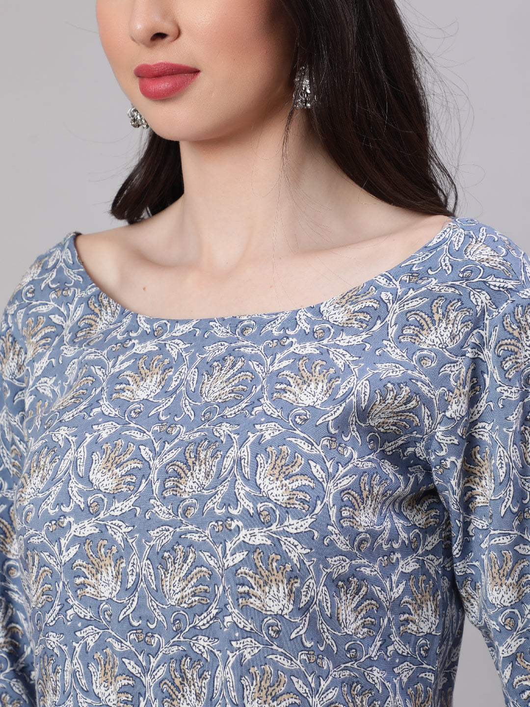 Women's Grey Floral Printed Flared Kurta With Trouser And Dupatta