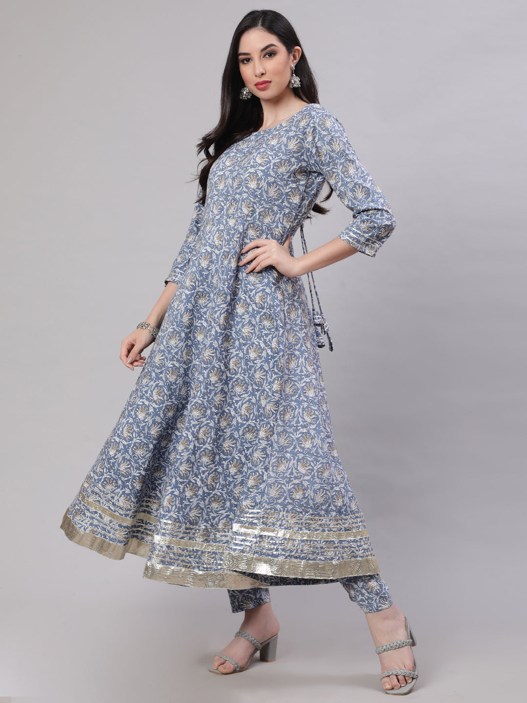 Women's Grey Floral Printed Flared Kurta With Trouser And Dupatta