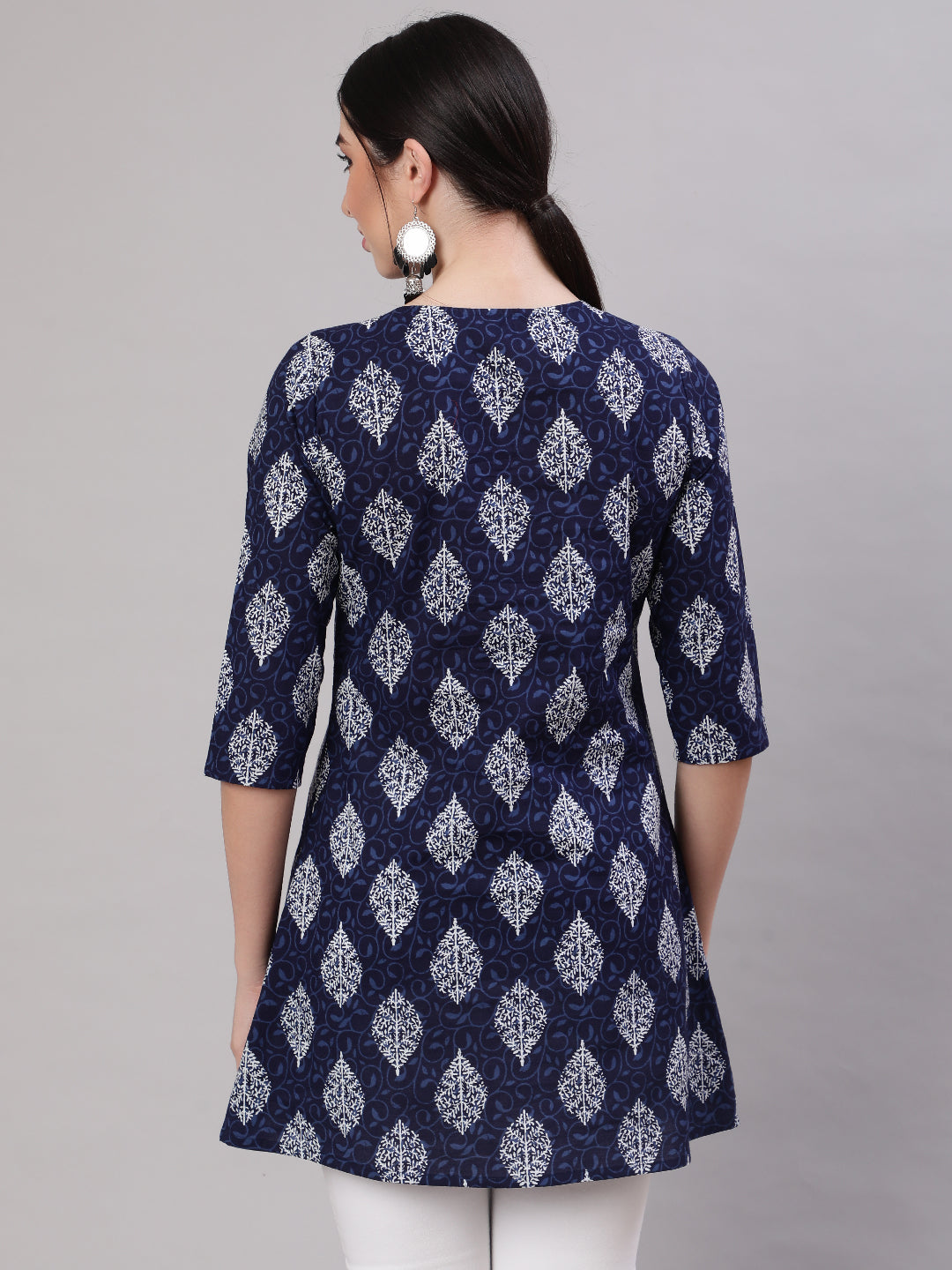 Women's Blue Straight Tunic With Three Quaretr Sleeves