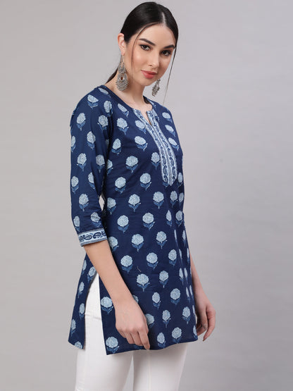 Women's Blue Straight Tunic With Three Quaretr Sleeves