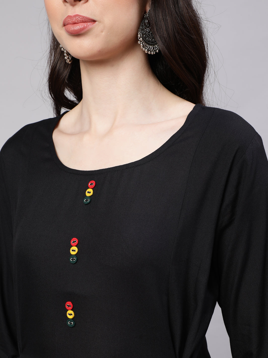 Women's Black A-line Kurta With Three Quarter Sleeves