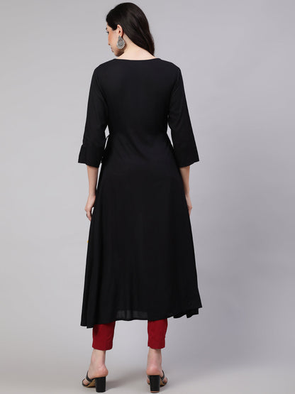 Women's Black A-line Kurta With Three Quarter Sleeves