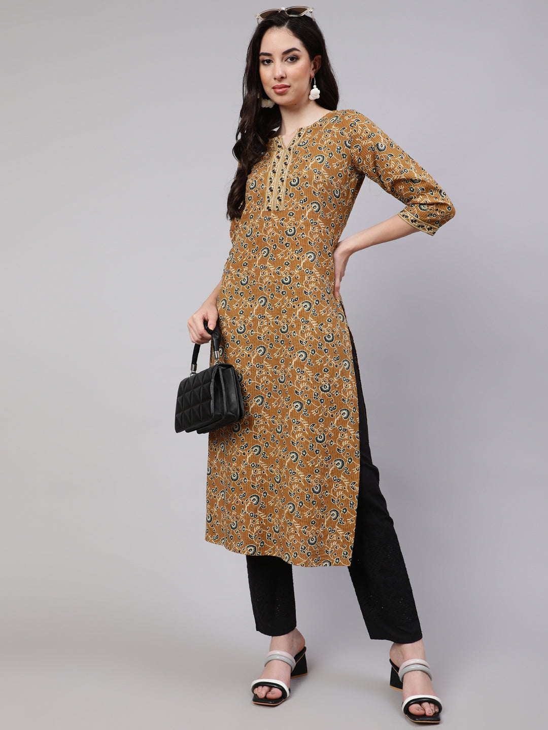 Women's Wome Mustrad Printed Straight Kurta Three Quarter Sleeves
