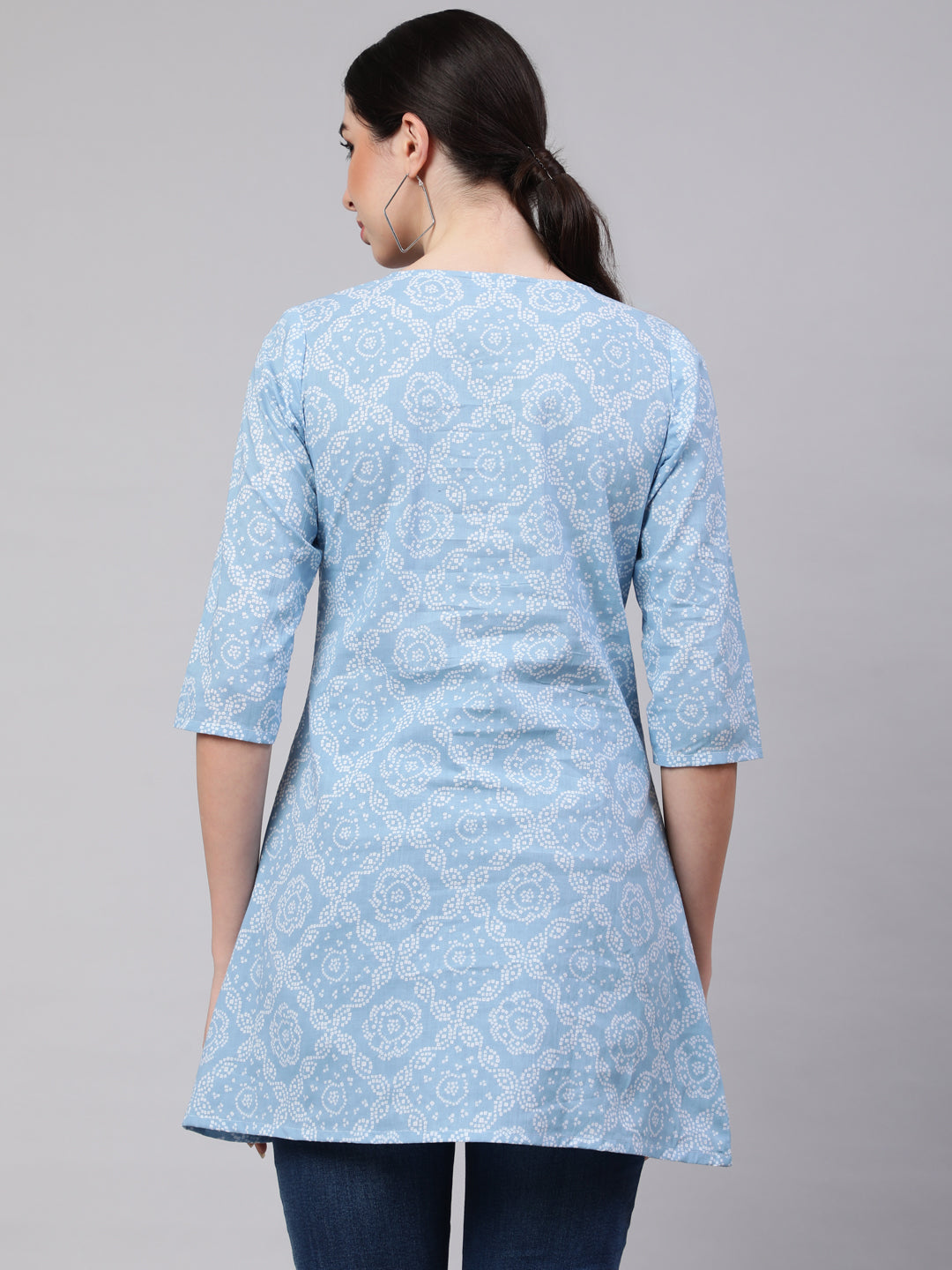 Women's Blue Straight Tunic With Three Quaretr Sleeves