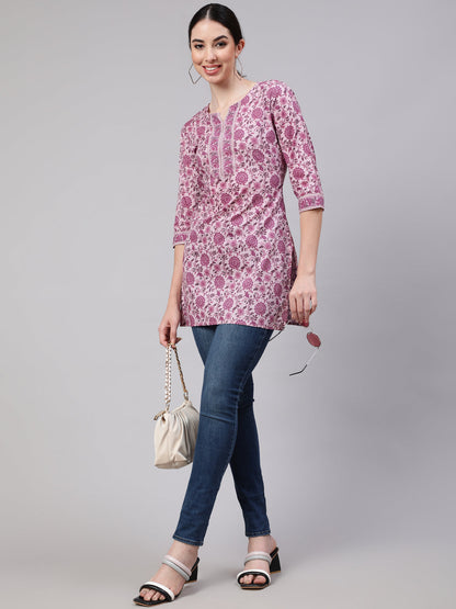 Women's Pink Straight Tunic With Three Quaretr Sleeves
