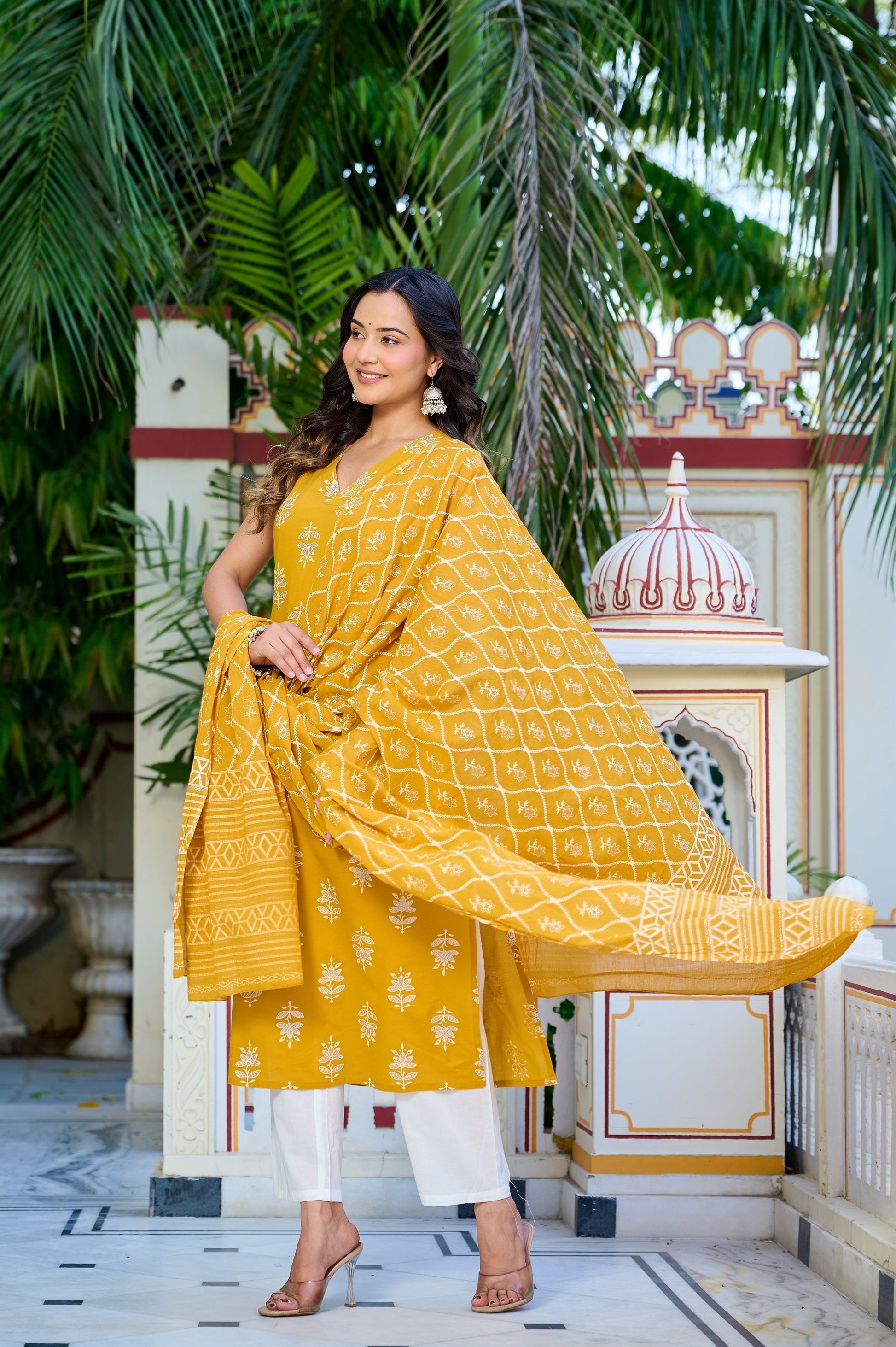 Color_Yellow