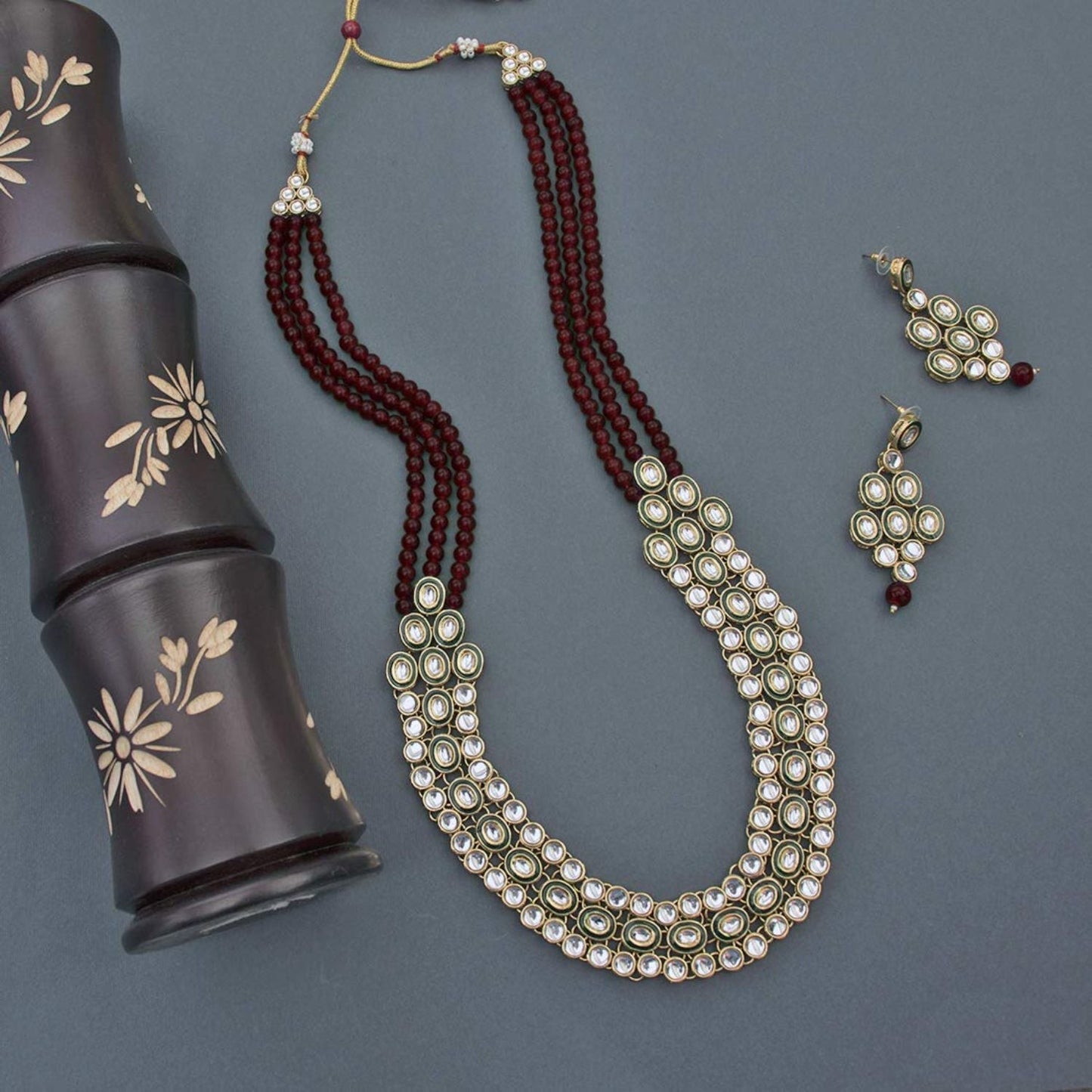 Women's 18K Gold Plated Traditional Stunning Maroon Meenakari Kundan Studded Pearl Necklace Jewellery Set with Earrings