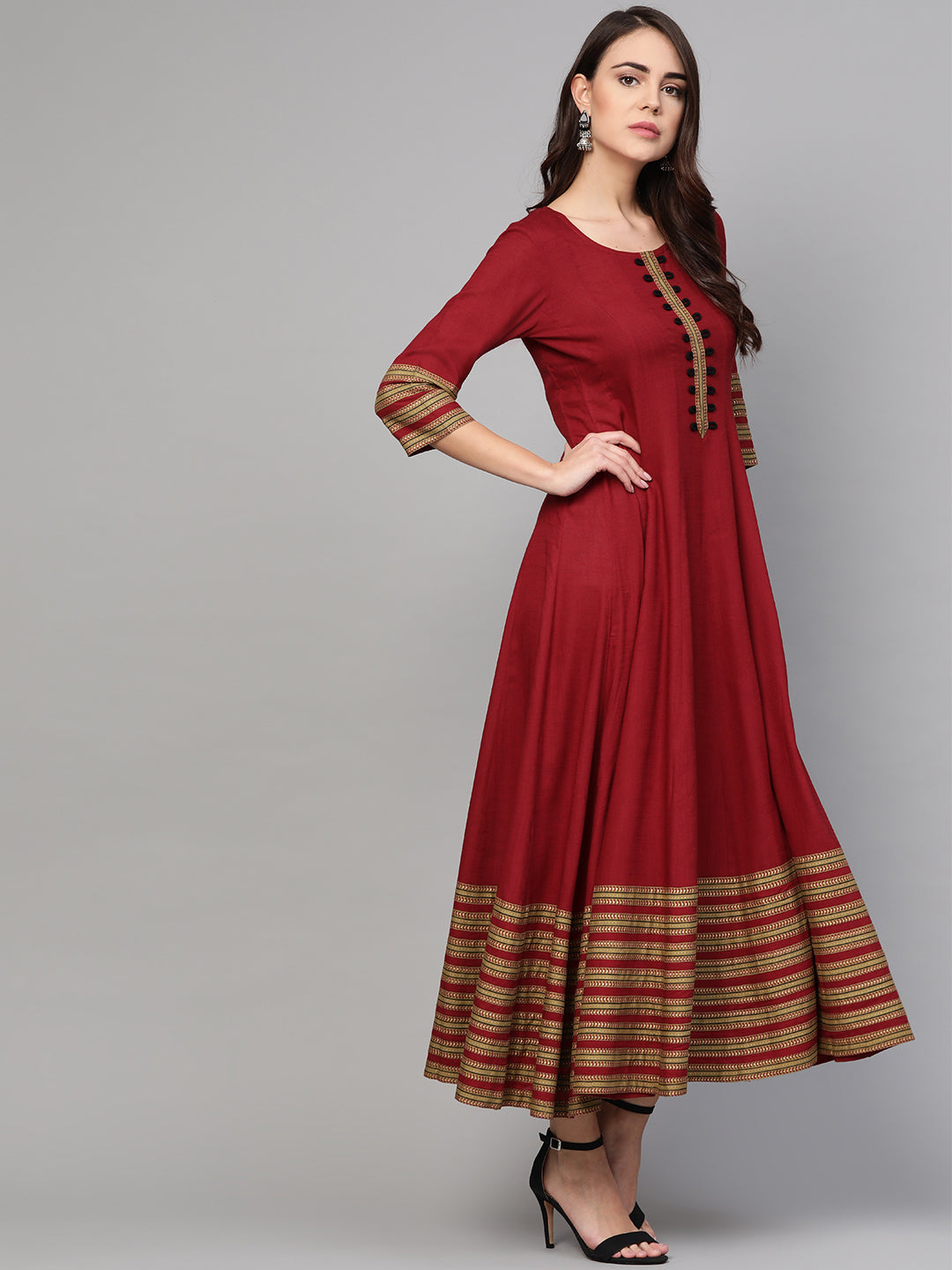 Color_Maroon