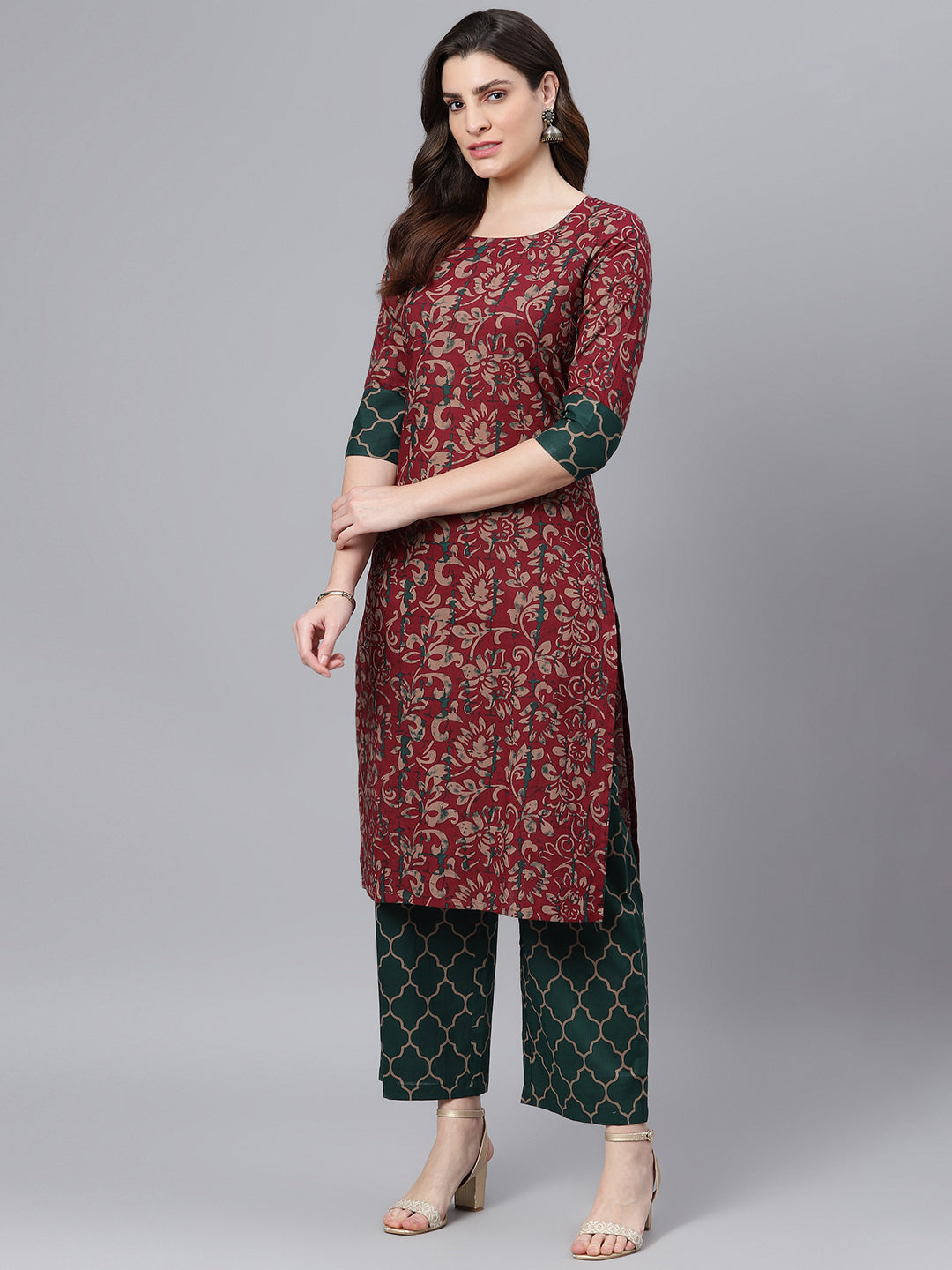 Color_Maroon