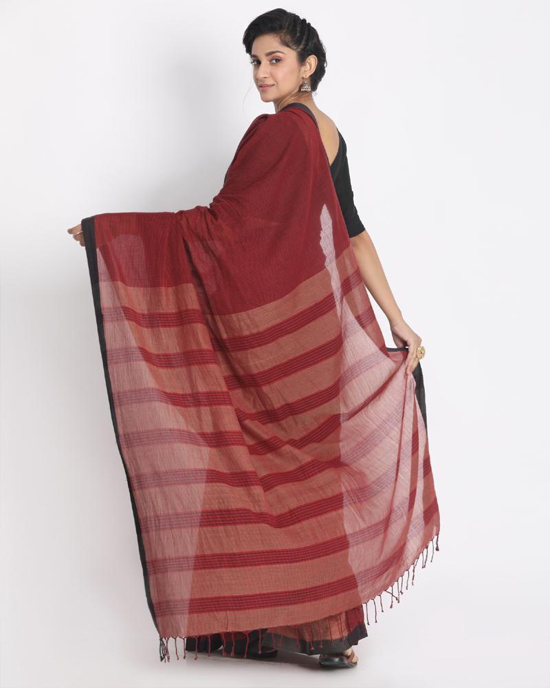 Women's Black Border Maroon Black Small Check Cotton Saree Pallu Stripe
