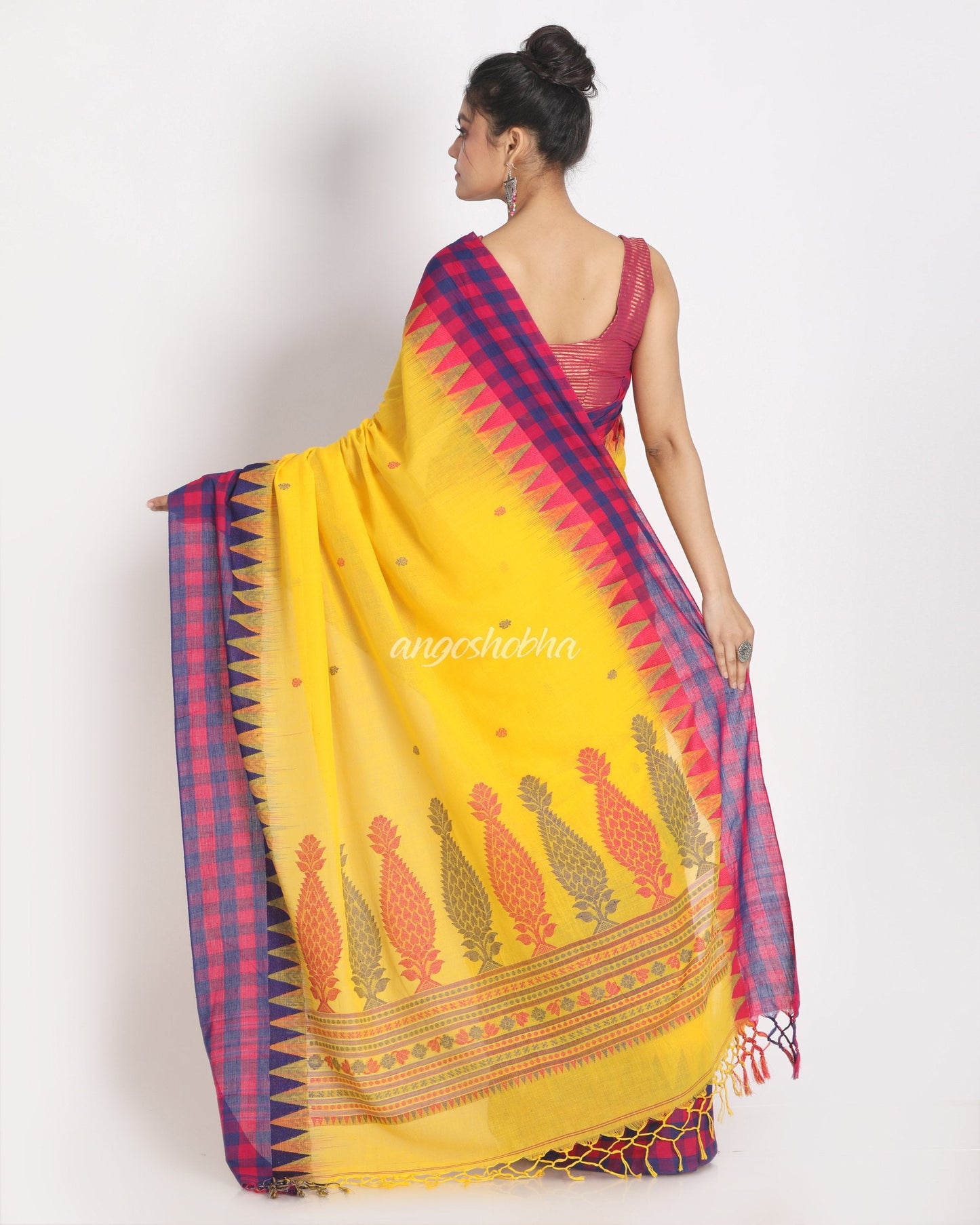 Women's Temple Design Cotton Yellow Handloom Saree Geometric Work Pallu