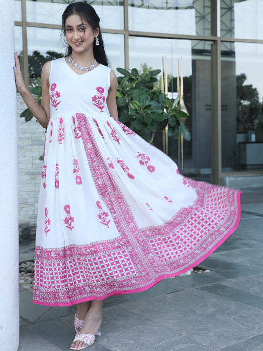 Women's White Floral Mulmul Maxi Dress