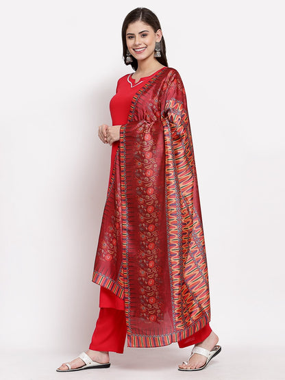 Women's Red Cotton Solid 3/4 Sleeve Square Neck Casual Kurta Pant Dupatta Set