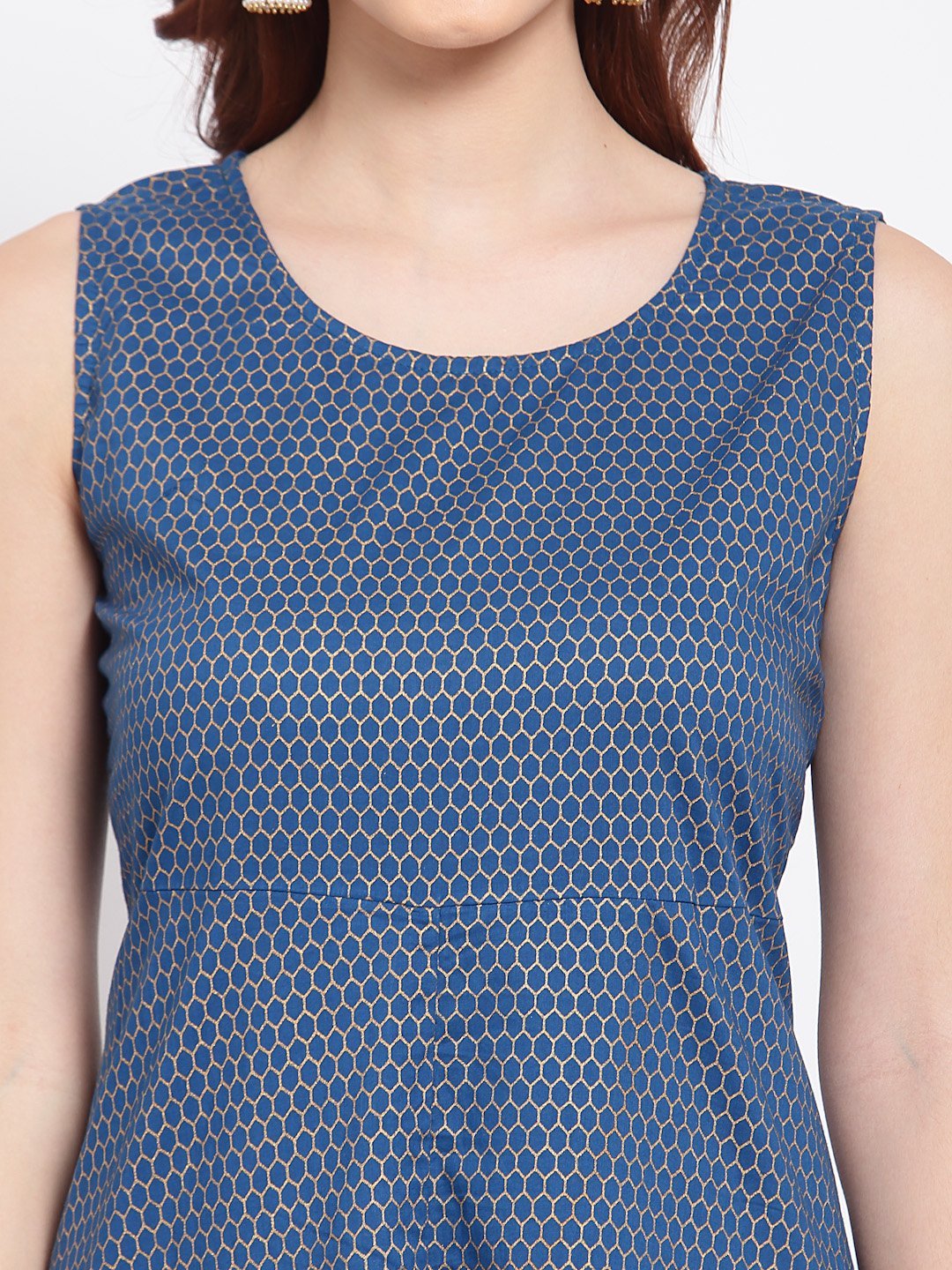 Women's Green Printed Cotton Sleeveless Round Neck Casual Kurta