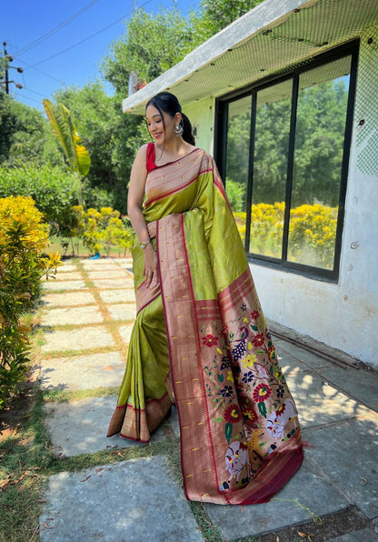 Women's Chatruese Green Gauri Paithani Silk Pichwai Woven Saree