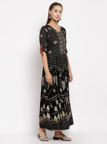 Women Black Printed Dress by Myshka (