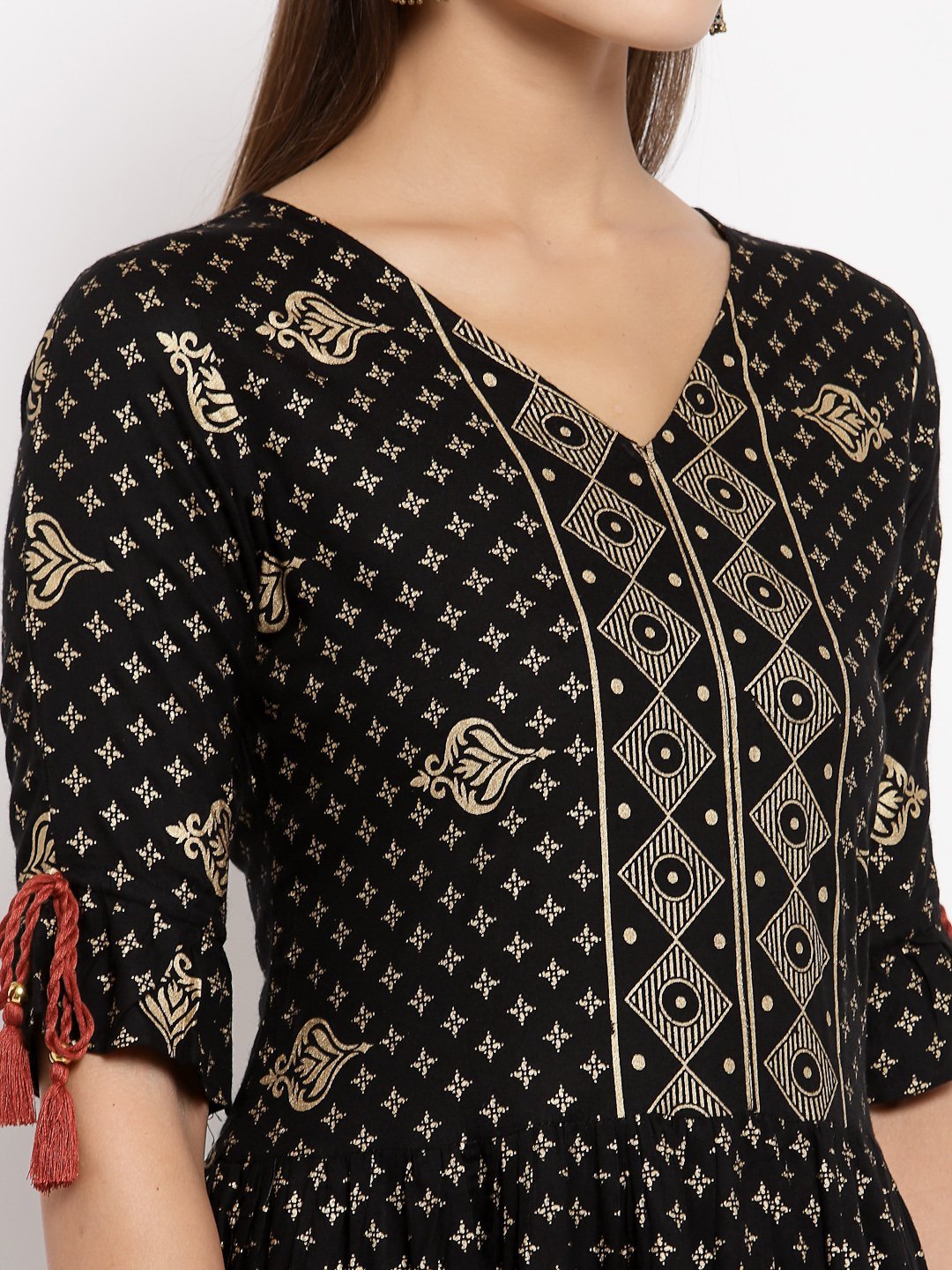Women Black Printed Dress by Myshka (