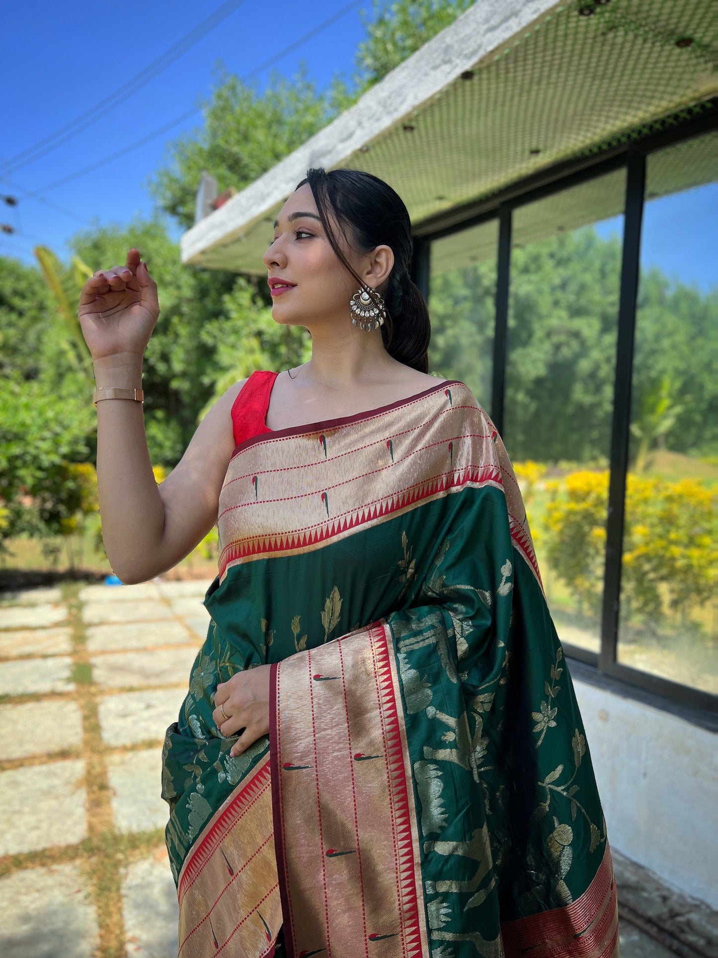 Women's Dark Green Gauri Paithani Silk Pichwai Woven Saree