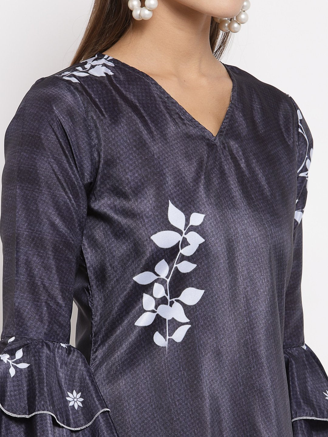 Women's Black Crep Printed Full Sleeve V Neck Casual Tunic