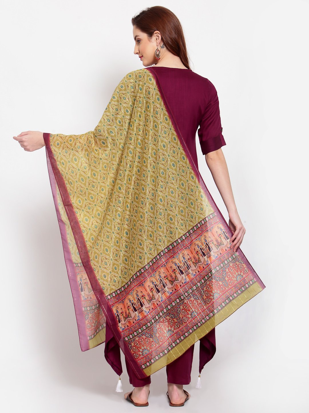 Women's Burgandy Solid Cotton Half Sleeve V Neck Casual Kurta Pant Dupatta Set