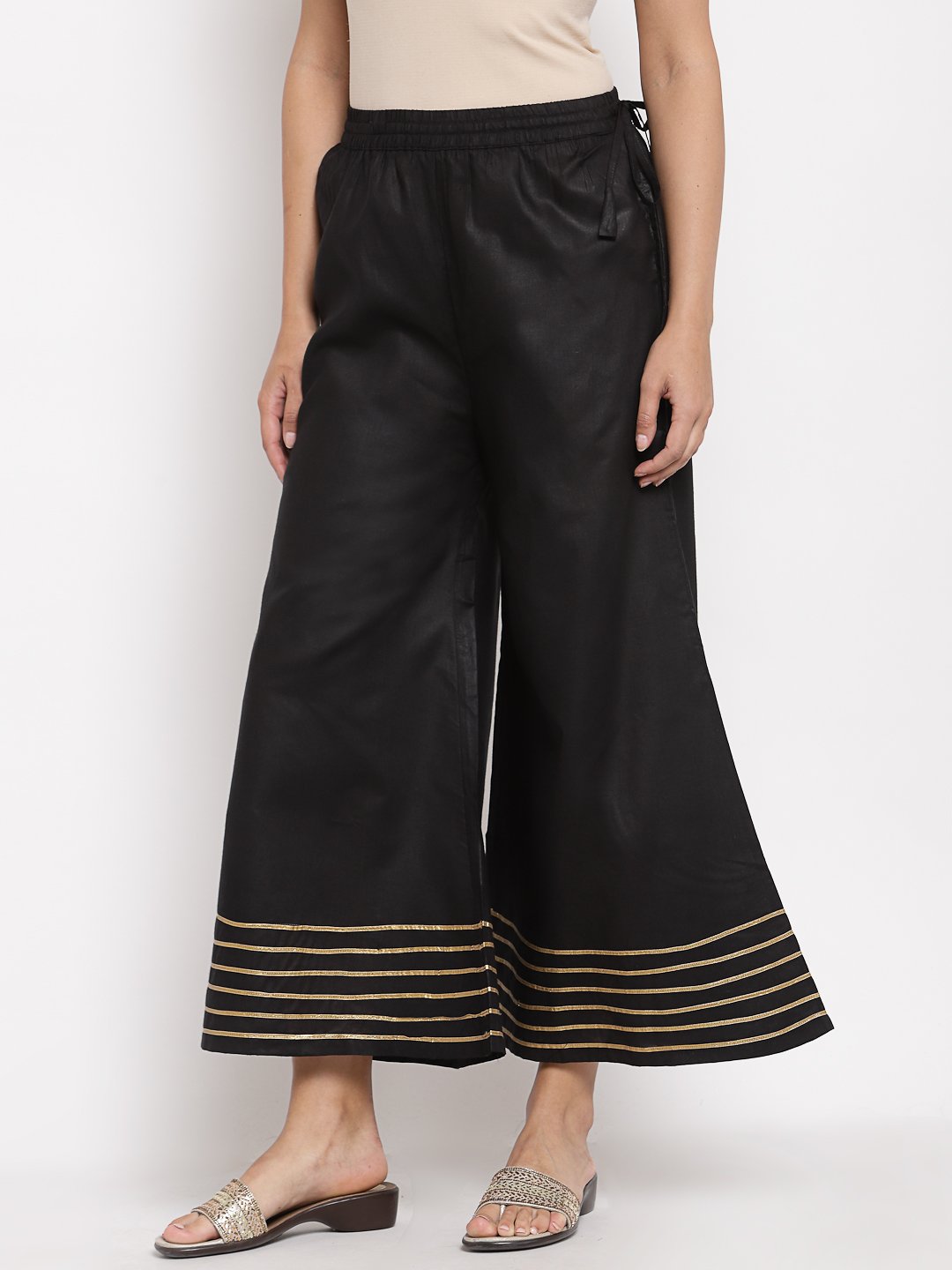 Color_BLACK