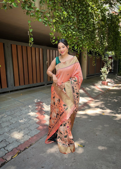 Women's Peach Titli Royal Paithani Silk Zari Woven Saree
