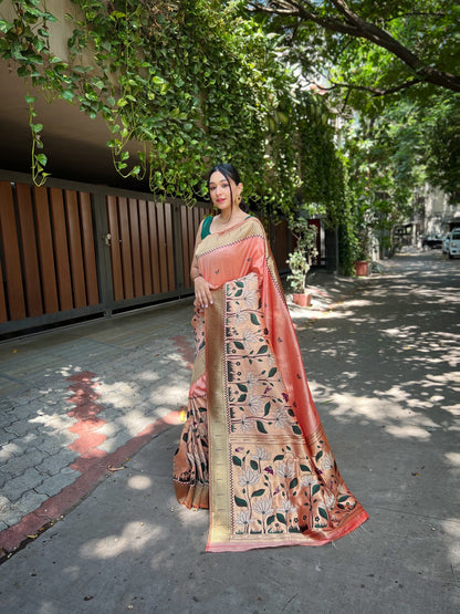 Women's Peach Titli Royal Paithani Silk Zari Woven Saree