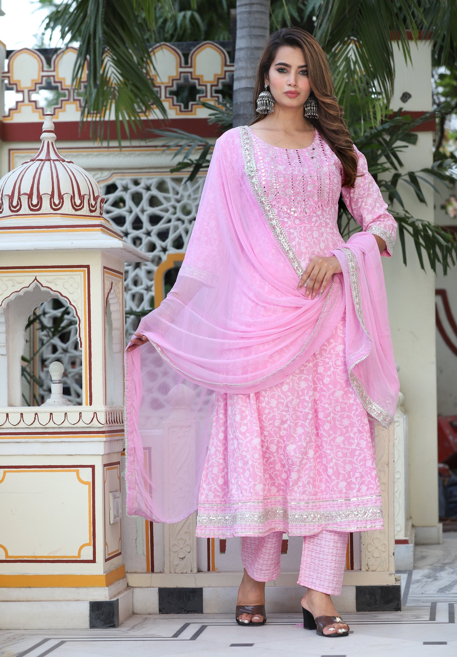 Color_Pink