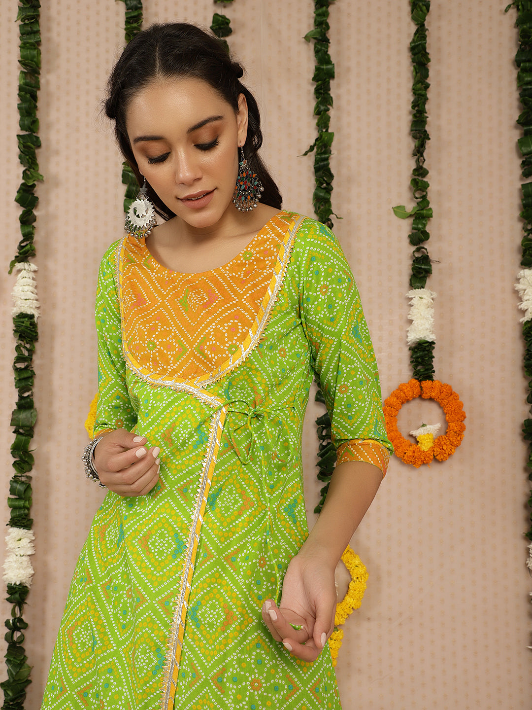 Women's Green Bandhani Print A-Line Kurta With Palazzo