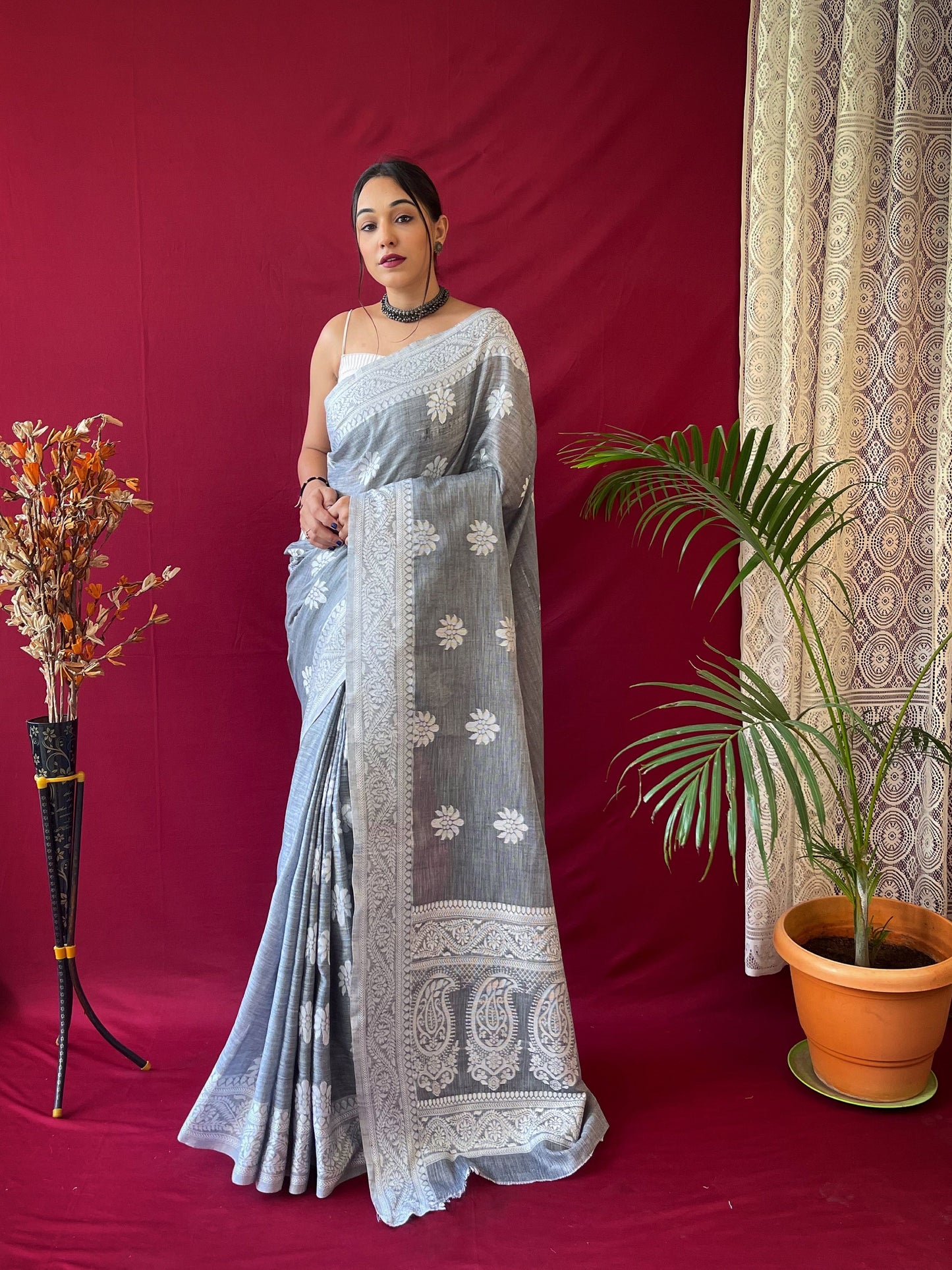 Women's Linen Lucknowi Woven Saree Grey