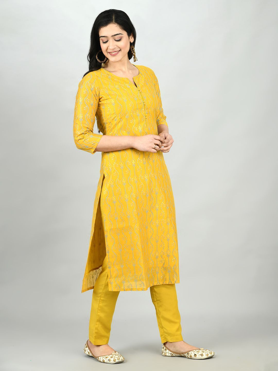 Women's Yellow Chanderi Printed 3/4 Sleeve Round Neck Casual Kurta Pant Set