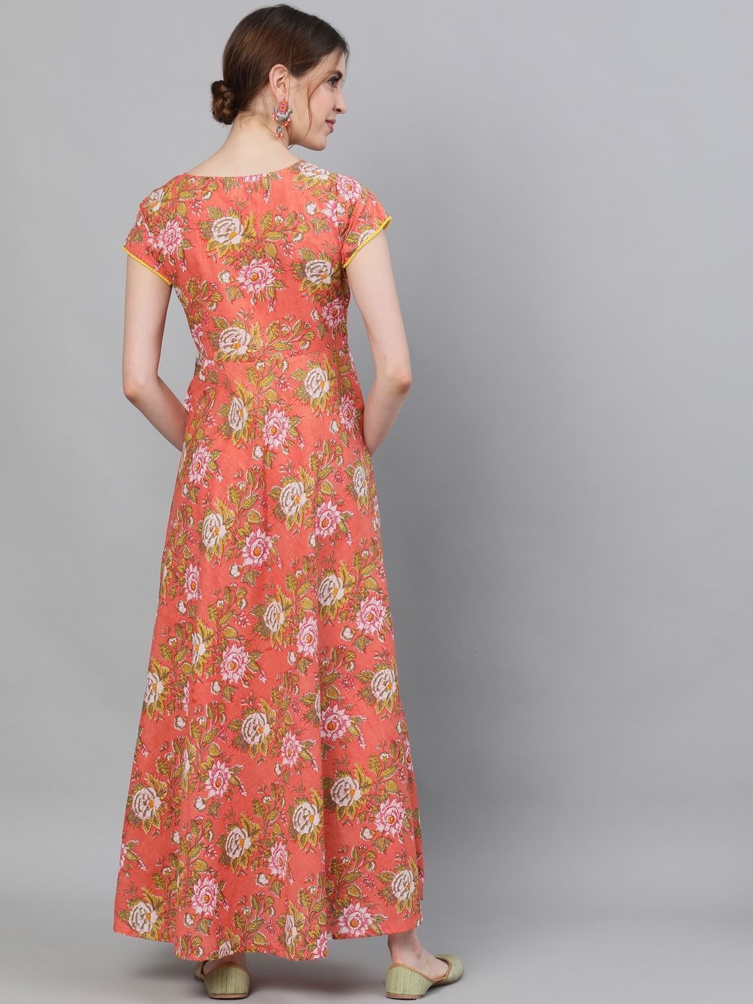 COLOR_Peach