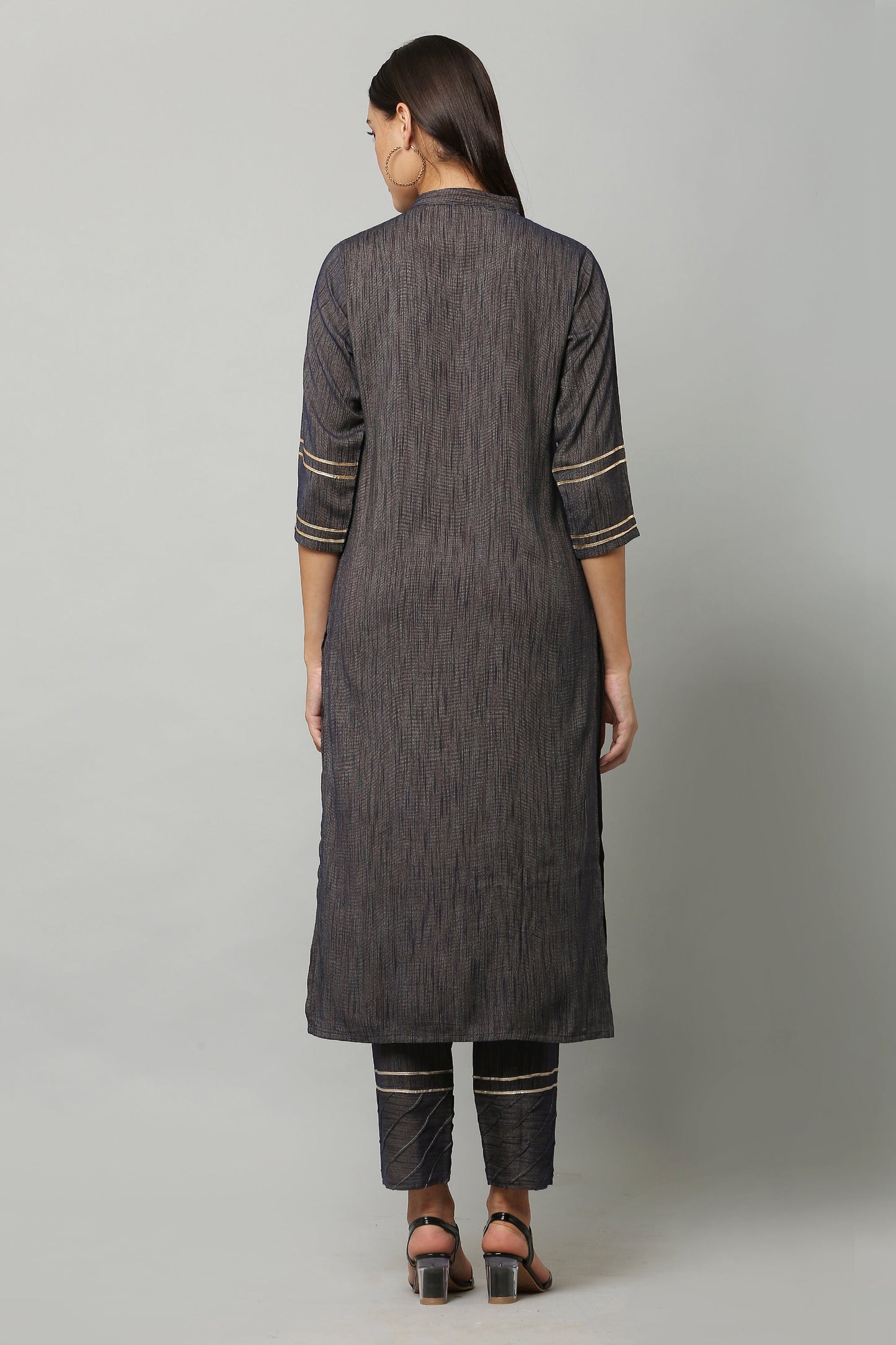 Color_Grey