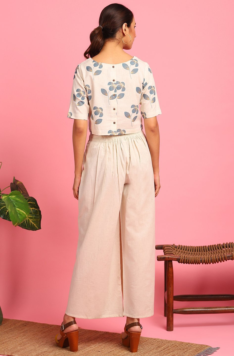 Women's Cream Cotton Flex Crop Top With Palaz