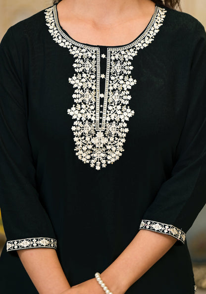 Color_Black
